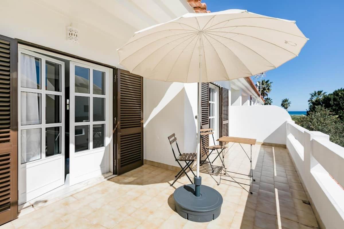 Beachfront Villa With Private Pool In Manta Rota Vila Nova de Cacela Exterior photo